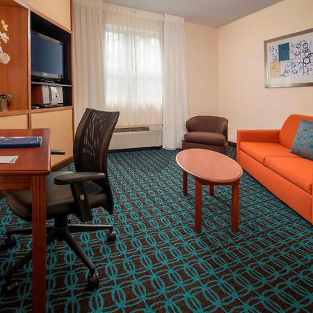 Fairfield Inn & Suites By Marriott וויליאמסבורג חדר תמונה
