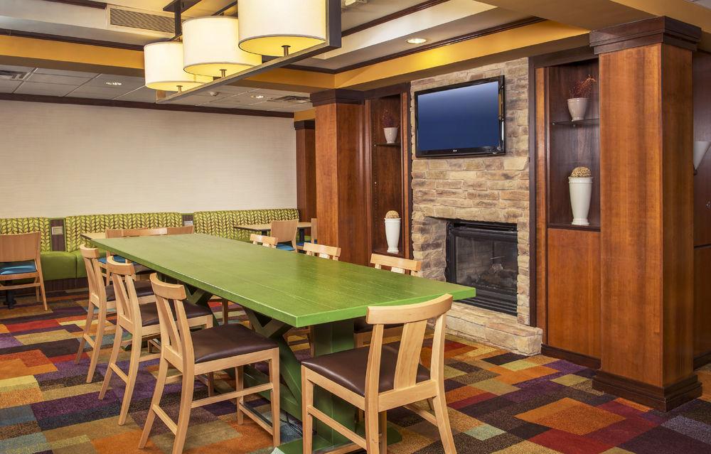 Fairfield Inn & Suites By Marriott וויליאמסבורג מראה חיצוני תמונה