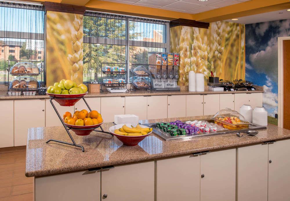 Fairfield Inn & Suites By Marriott וויליאמסבורג מראה חיצוני תמונה