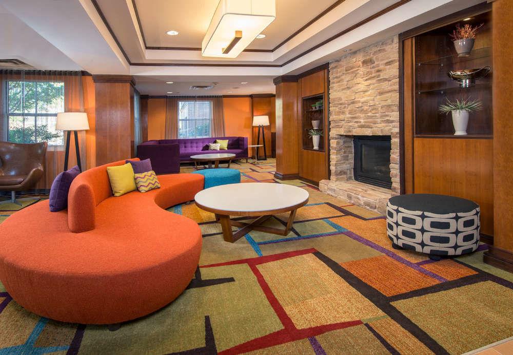 Fairfield Inn & Suites By Marriott וויליאמסבורג מראה חיצוני תמונה
