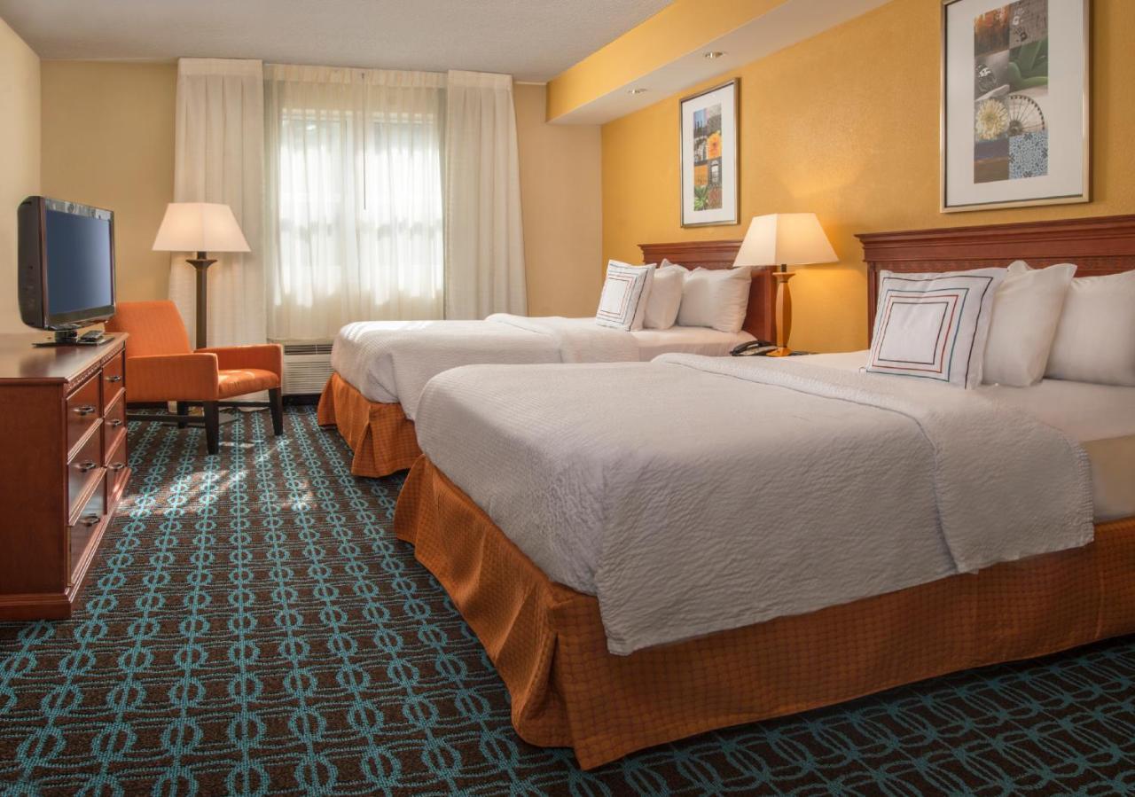Fairfield Inn & Suites By Marriott וויליאמסבורג מראה חיצוני תמונה