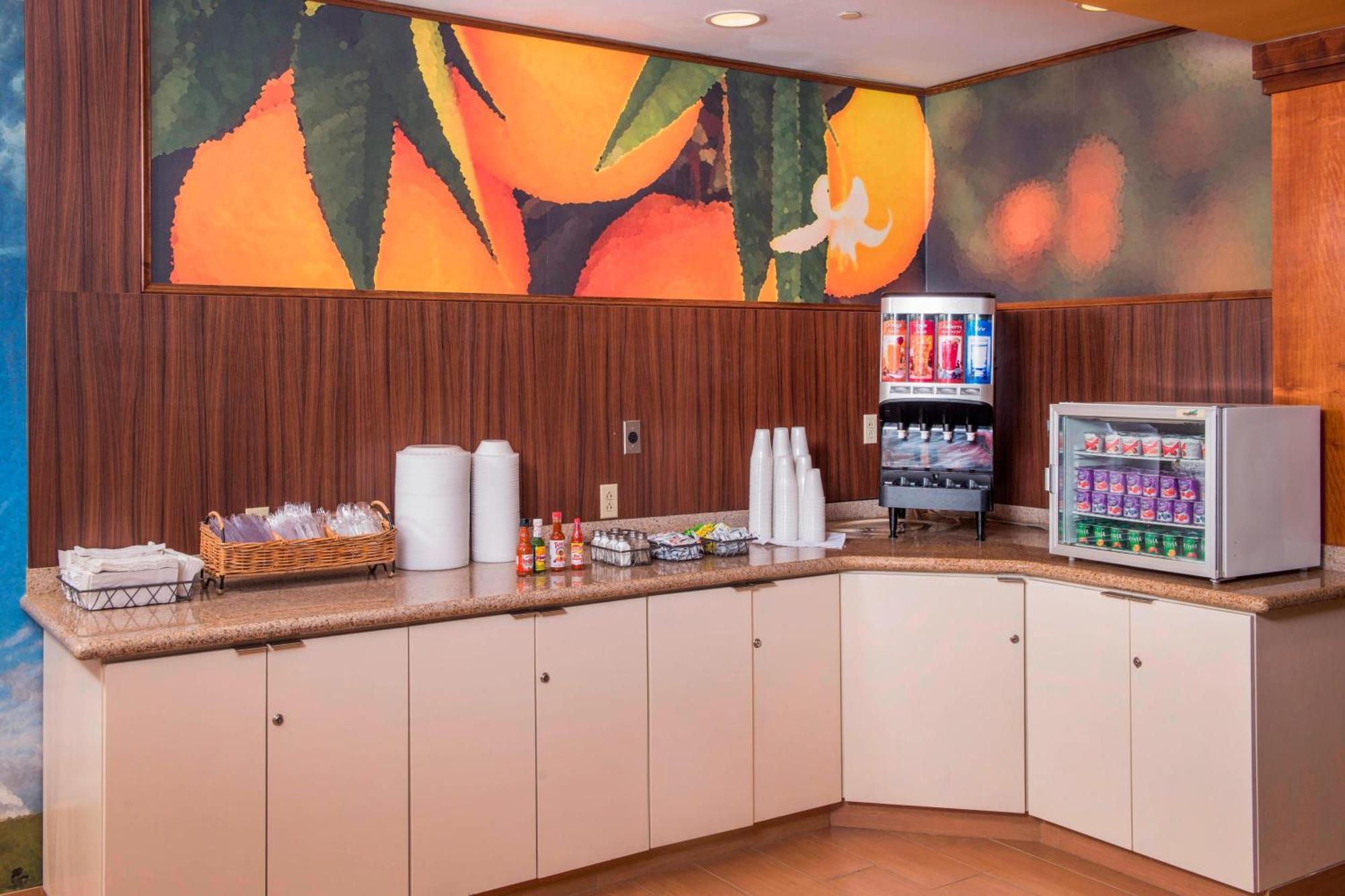 Fairfield Inn & Suites By Marriott וויליאמסבורג מסעדה תמונה