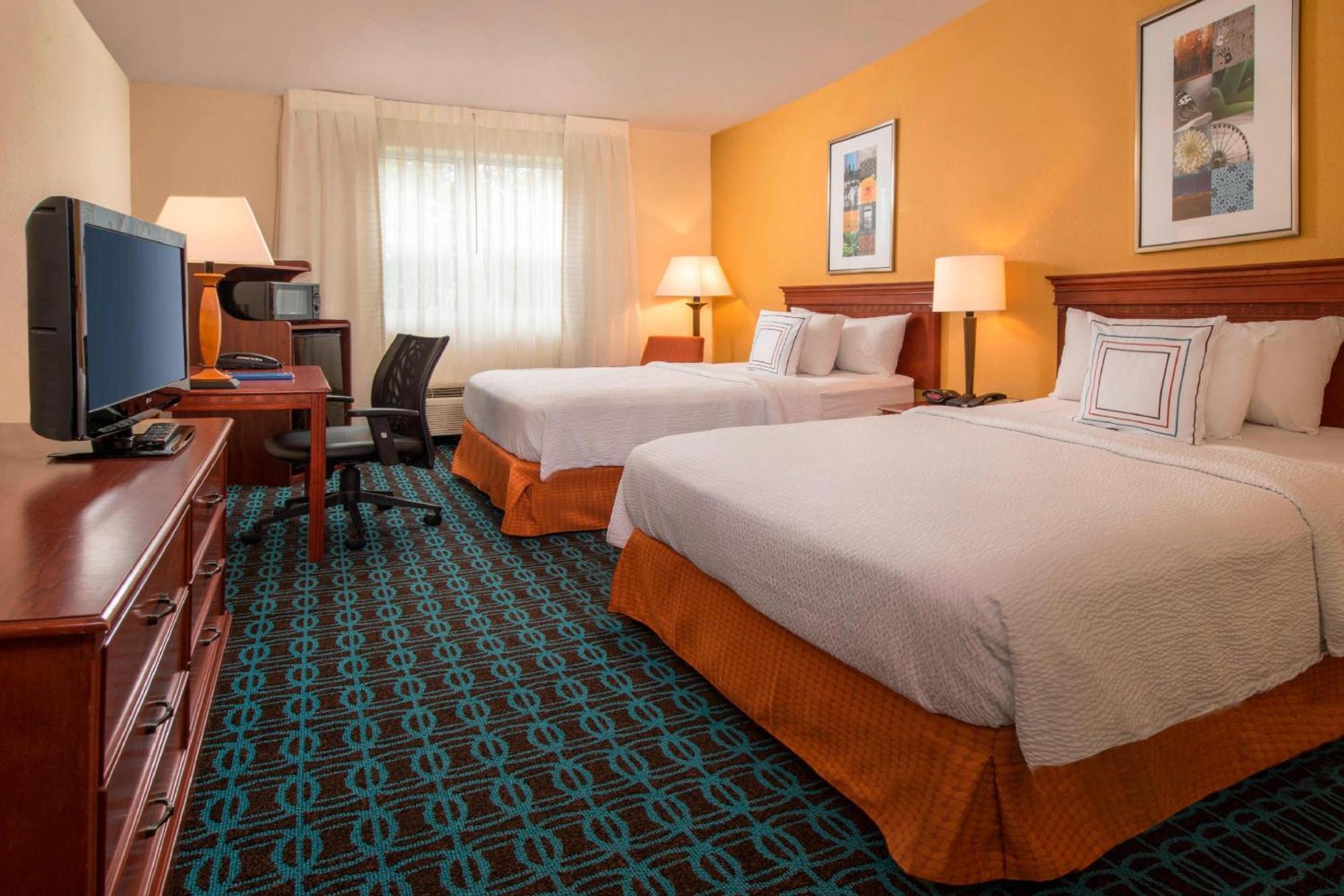 Fairfield Inn & Suites By Marriott וויליאמסבורג מראה חיצוני תמונה