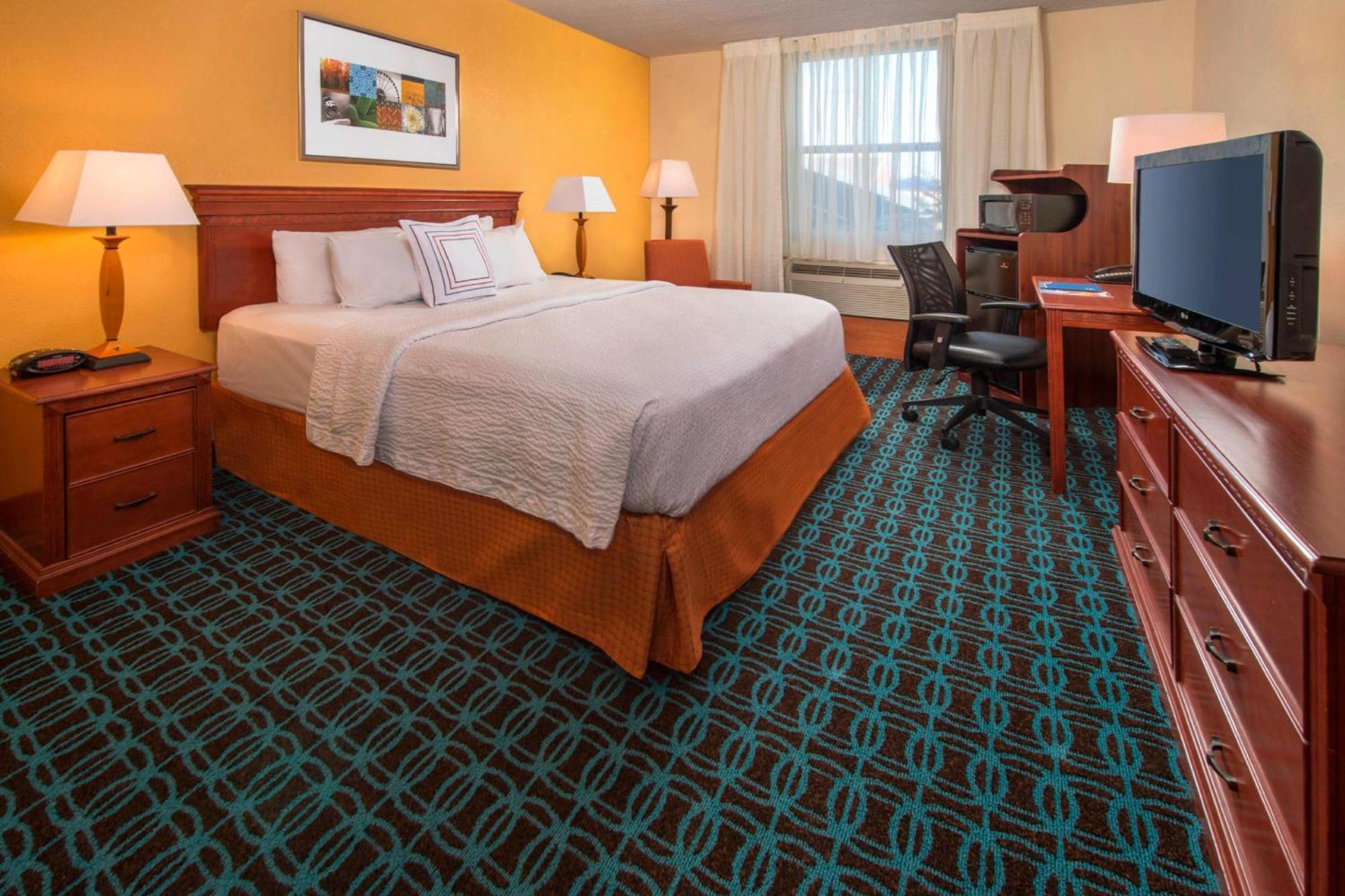Fairfield Inn & Suites By Marriott וויליאמסבורג מראה חיצוני תמונה