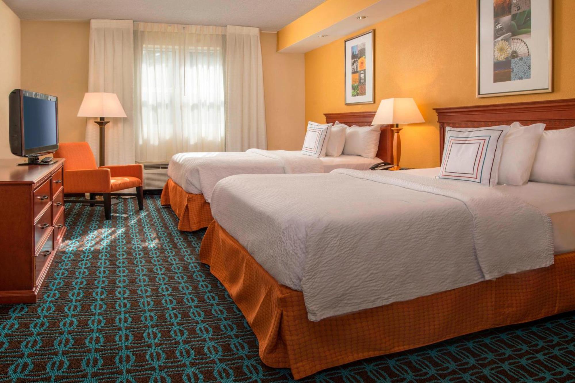 Fairfield Inn & Suites By Marriott וויליאמסבורג מראה חיצוני תמונה