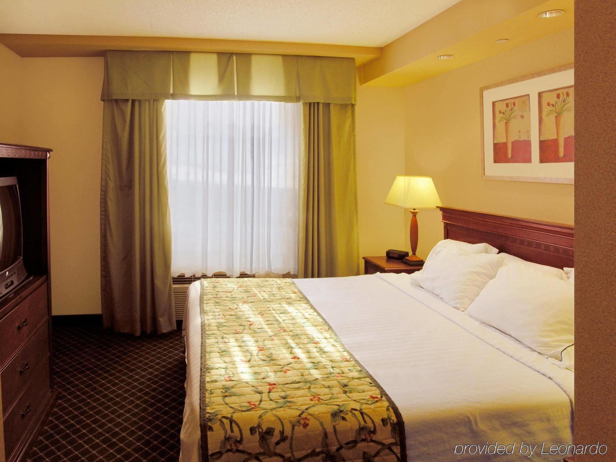 Fairfield Inn & Suites By Marriott וויליאמסבורג מראה חיצוני תמונה