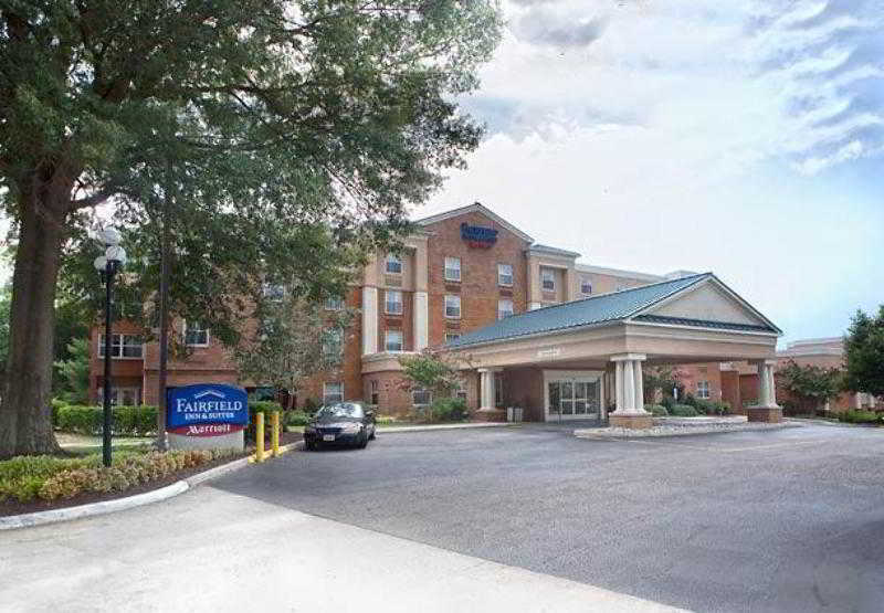 Fairfield Inn & Suites By Marriott וויליאמסבורג מראה חיצוני תמונה