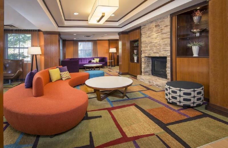 Fairfield Inn & Suites By Marriott וויליאמסבורג מראה חיצוני תמונה